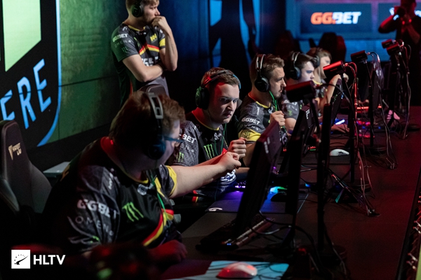 投射能力较 投射能力较