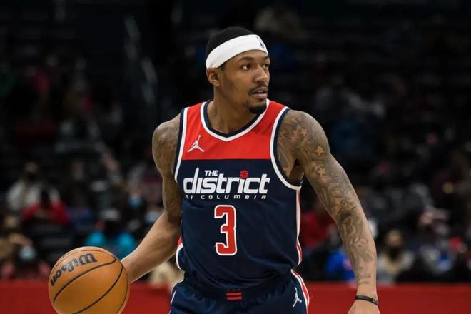 臂劈扣成为 臂劈扣成为