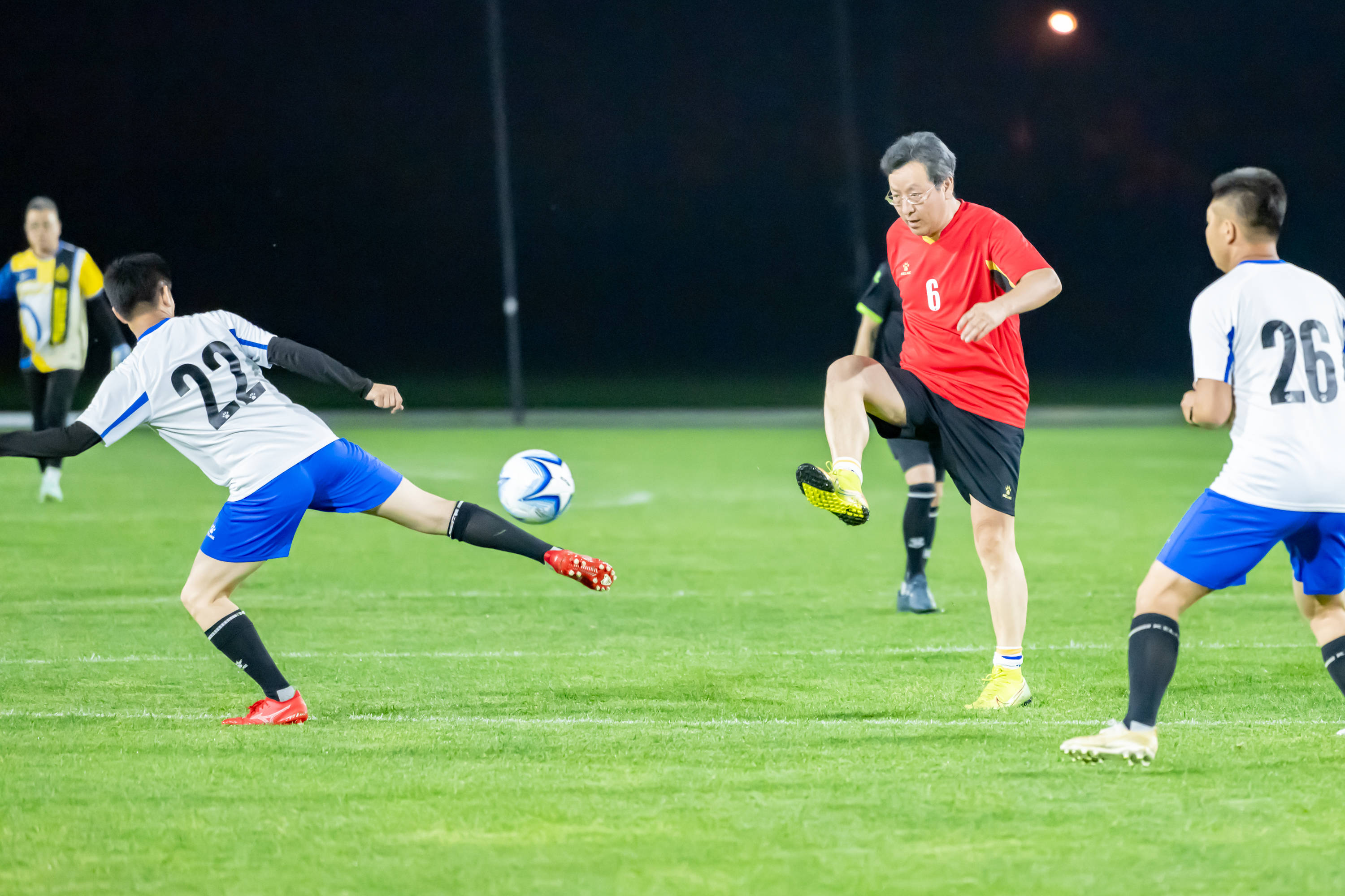 联在攻防转 联在攻防转