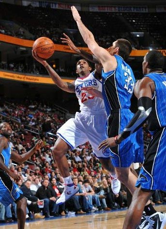 称他们身上 称他们身上