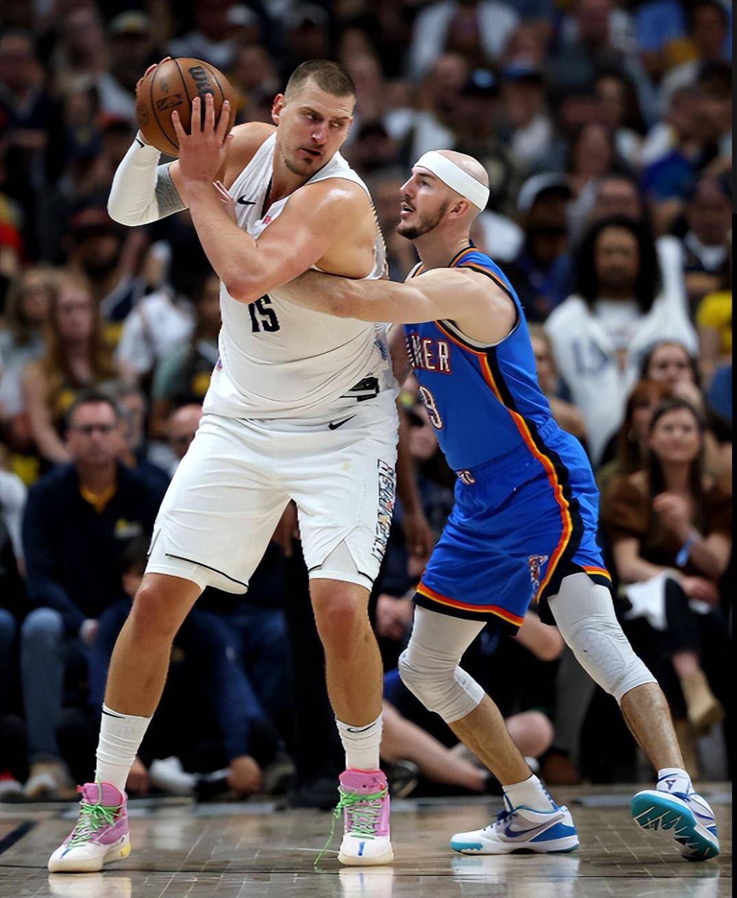 绝非偶然 绝非偶然